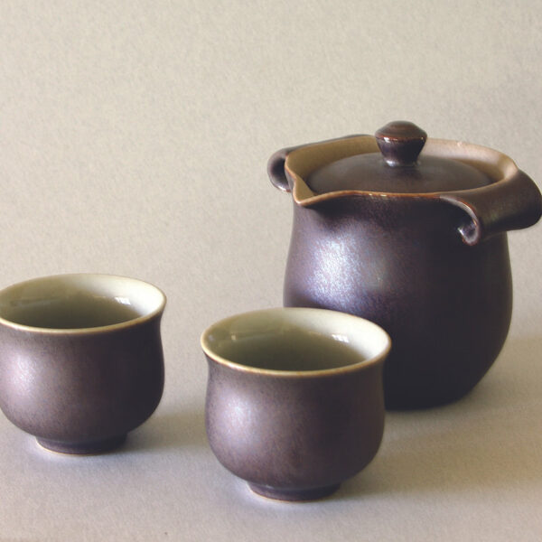 Tear-Drop Spout Gaiwan & 2 Cups, Purple